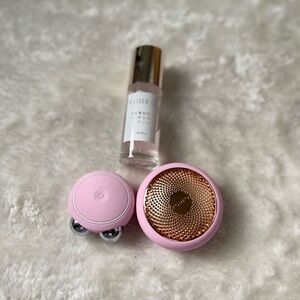 FOREO Pink and Gold Skincare Bundle
